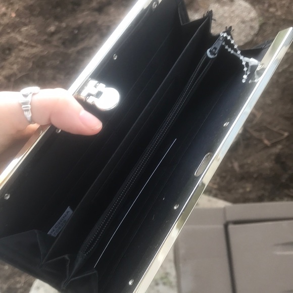 Bottle cap wallet! - Picture 2 of 4